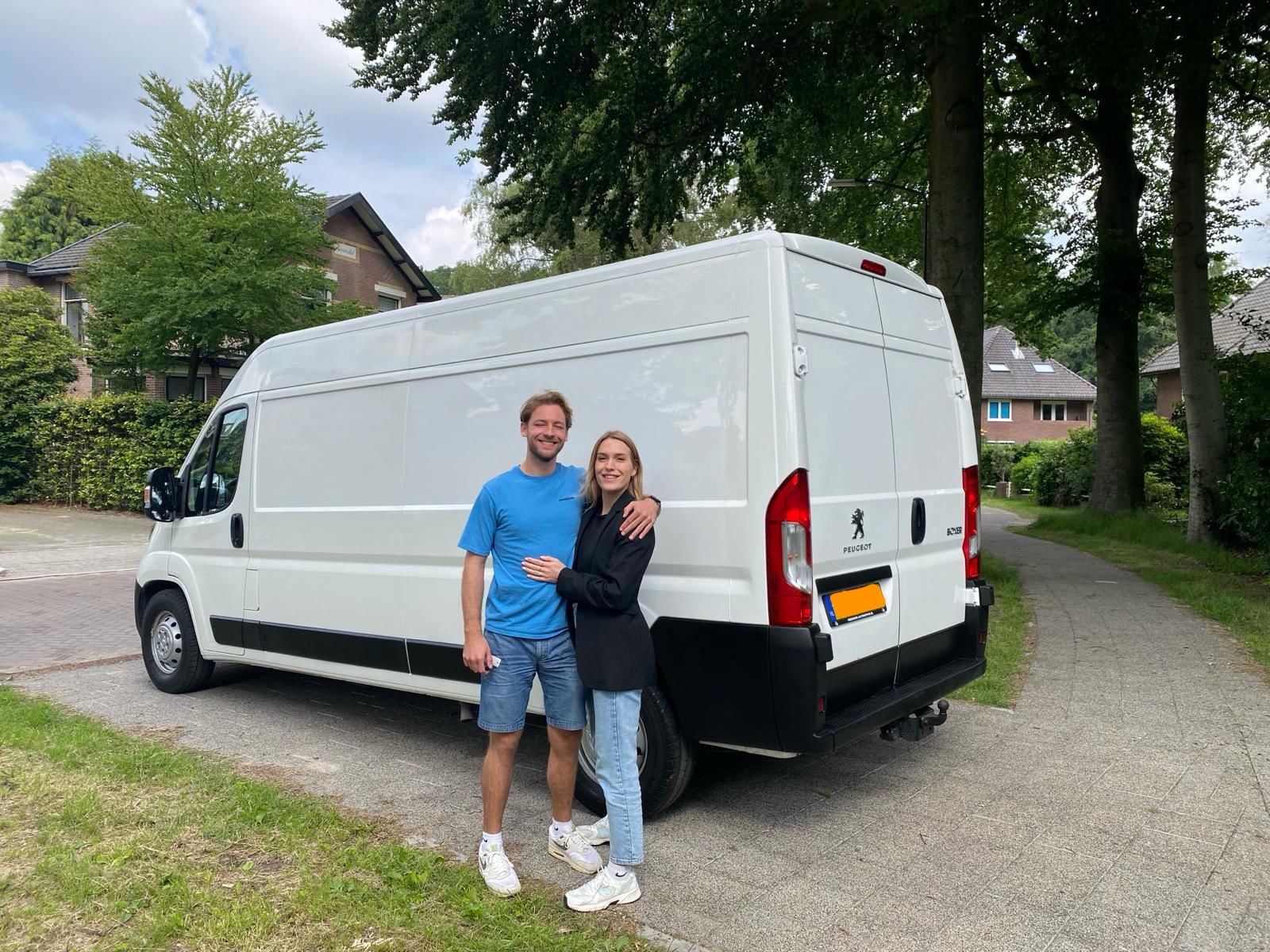 VanMate founders with their Peugeot Boxer van